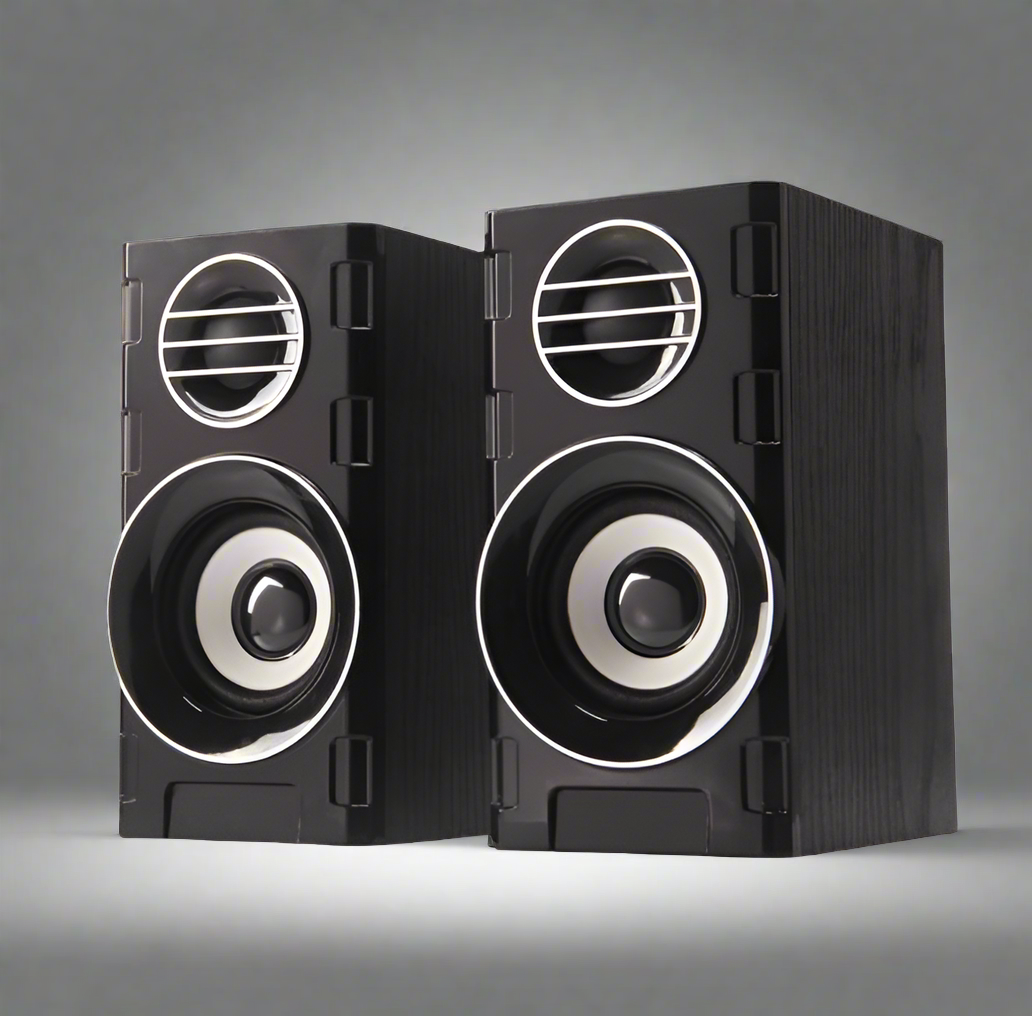USB 2.0 and 3.5mm Aux input ports of FT-2031 compact speakers showing easy connectivity for phones, tablets, and laptops.